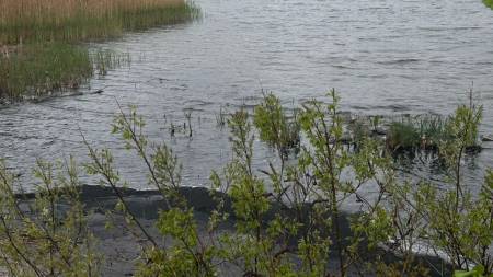 У Кременчуці після обстрілу зафіксували невідому речовину у водосховищі