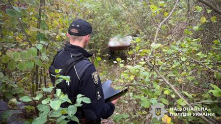 У Кременчуці тіло вбитого чоловіка вивезли в лісосмугу на тачці
